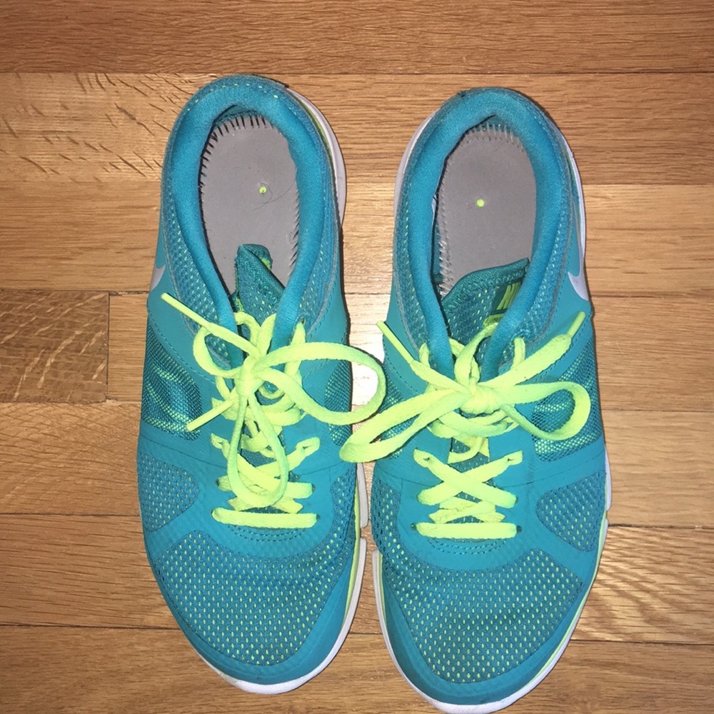 Nike Sneakers